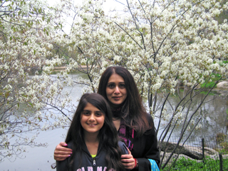 mara and mimi in central park