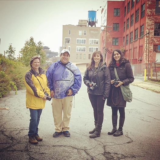 mara ahmed with photo field trip group